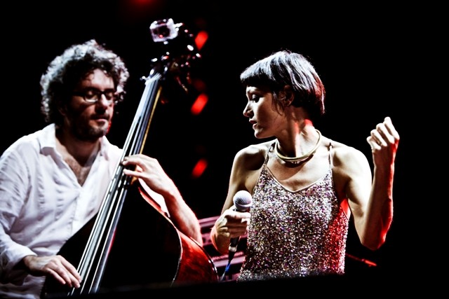 MUSICA NUDA rosso 12