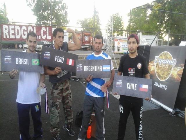 13871959_283777858653384_876850392_n (1)