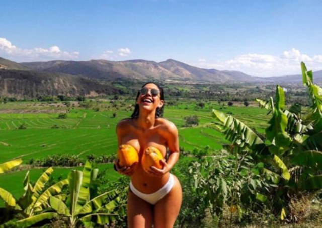 stephanie-valenzuela-03