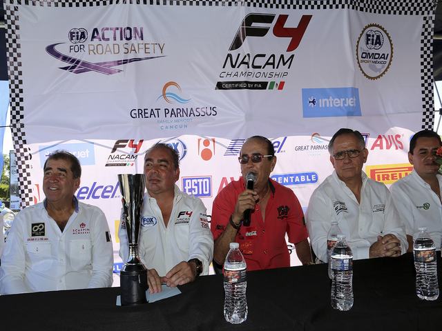 fia-formula-4-nacam-gran-premio-riviera-maya-benjamin-de-la-pena-flavio-abed-luis-campo-ricardo-velez-antonio-sanchez-flores-img_9595