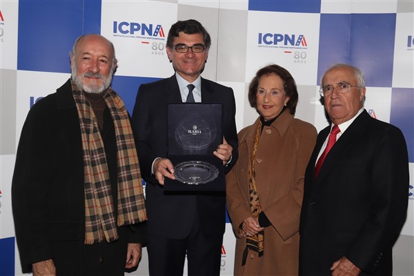 HOMENAJE A HISTORIADOR JOSÉ AGUSTÍN DE LA PUENTE CANDAMO